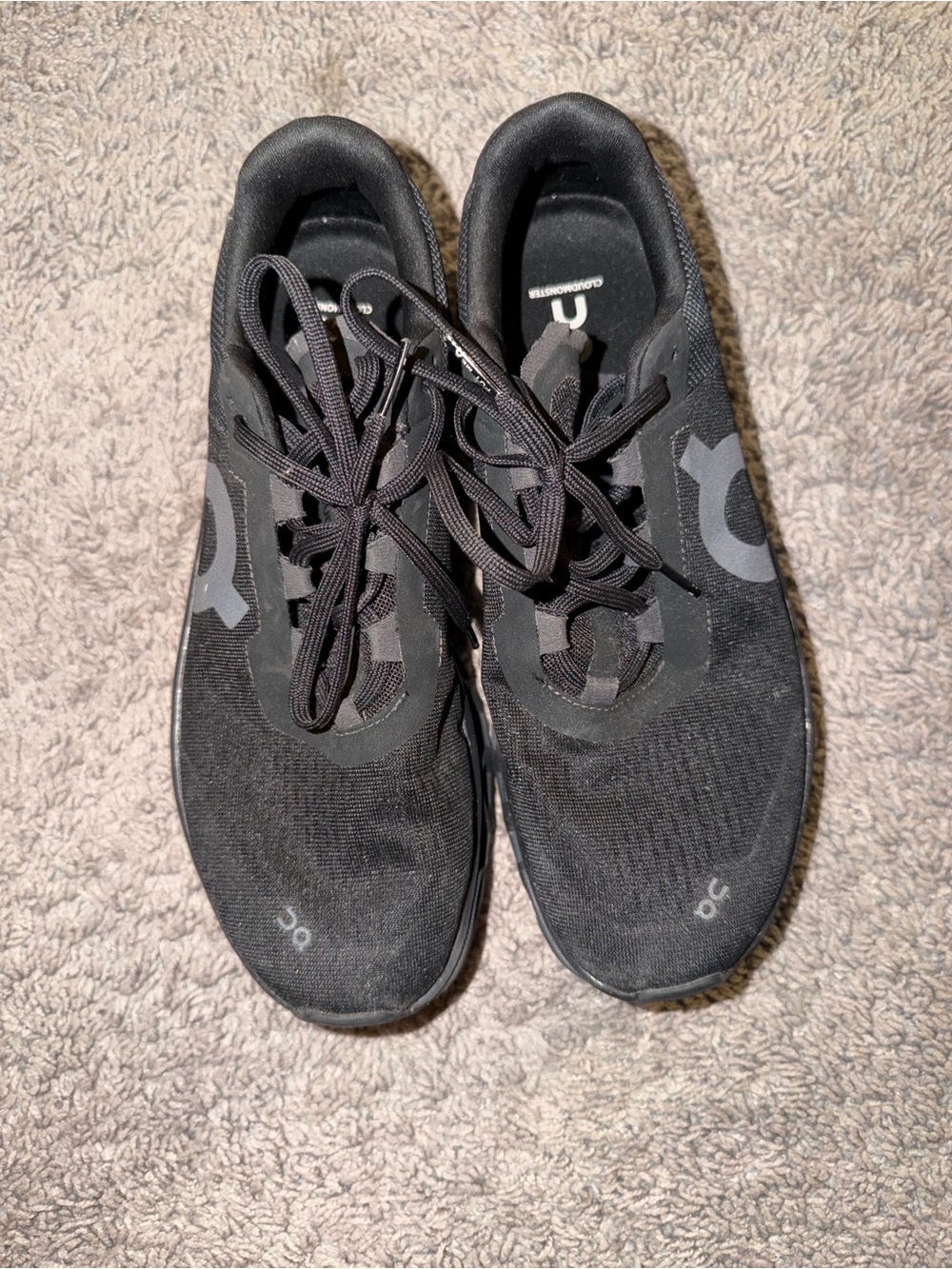 On Running Men's Black Athletic Running Shoes